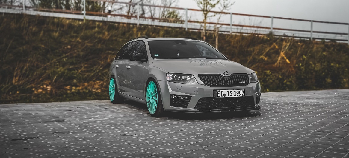 Read more about the article Škoda Octavia + ap nastaviteľný podvozkovy kit (coilover)